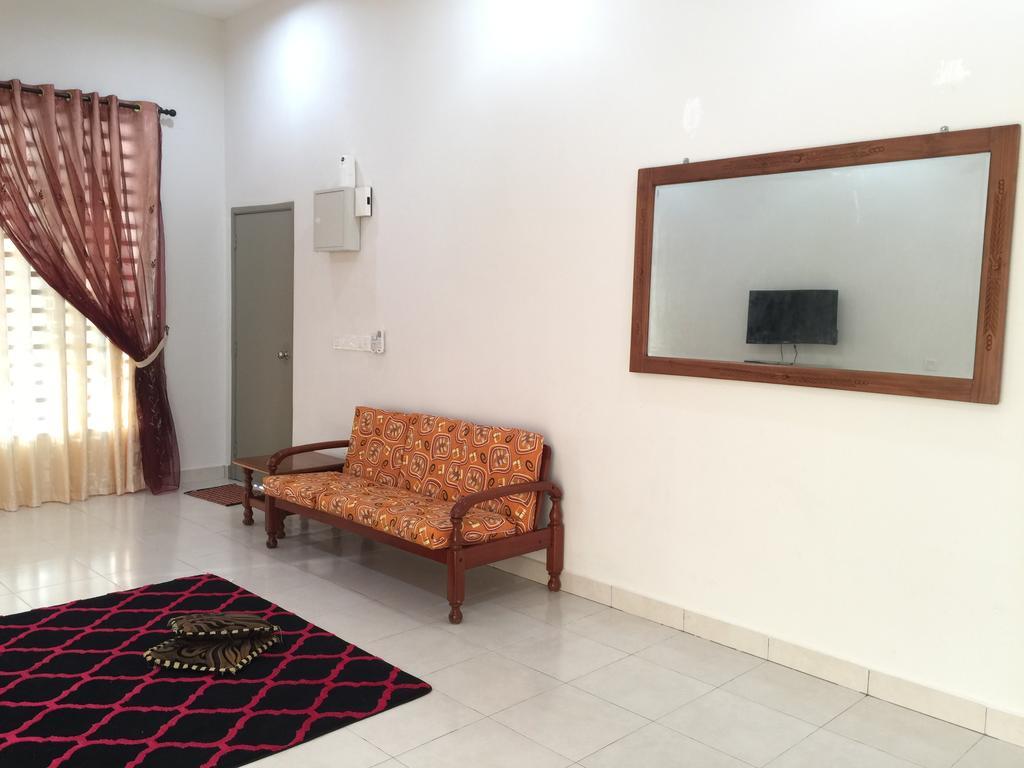 Ana Guest House Jalan Airport Kuantan Luaran gambar