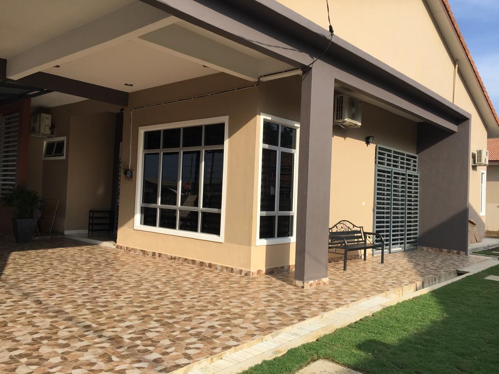 Ana Guest House Jalan Airport Kuantan Luaran gambar