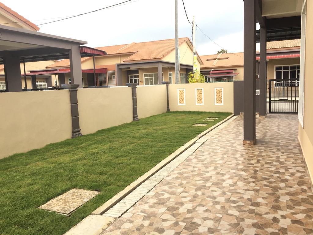 Ana Guest House Jalan Airport Kuantan Luaran gambar