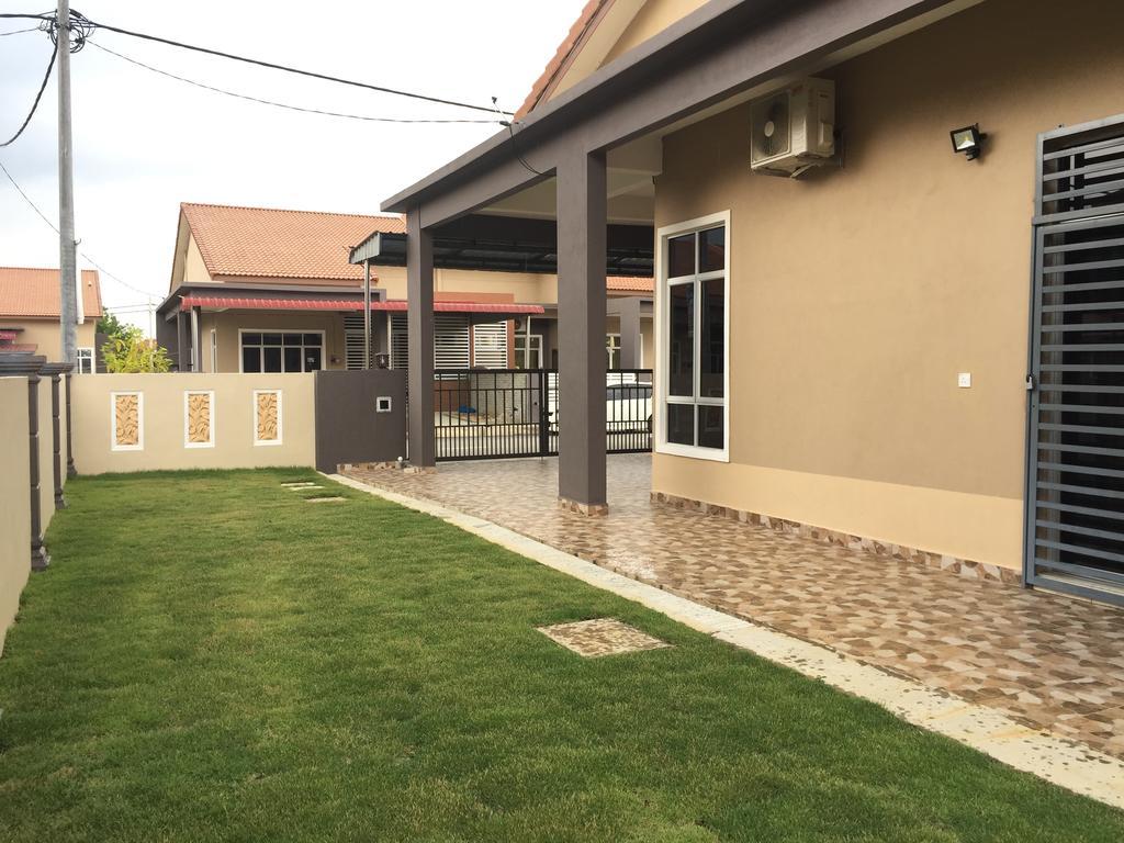 Ana Guest House Jalan Airport Kuantan Luaran gambar
