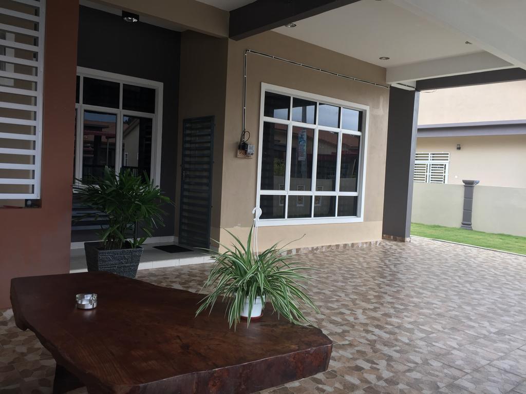 Ana Guest House Jalan Airport Kuantan Luaran gambar