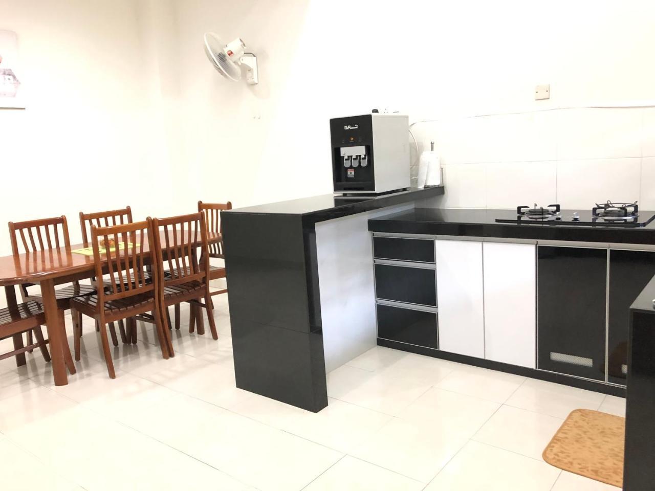 Ana Guest House Jalan Airport Kuantan Luaran gambar